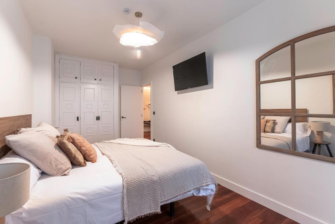 New! Lovely 4-Bedroom Loft In Bilbao Esterno foto