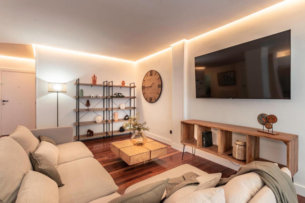 New! Lovely 4-Bedroom Loft In Bilbao Esterno foto