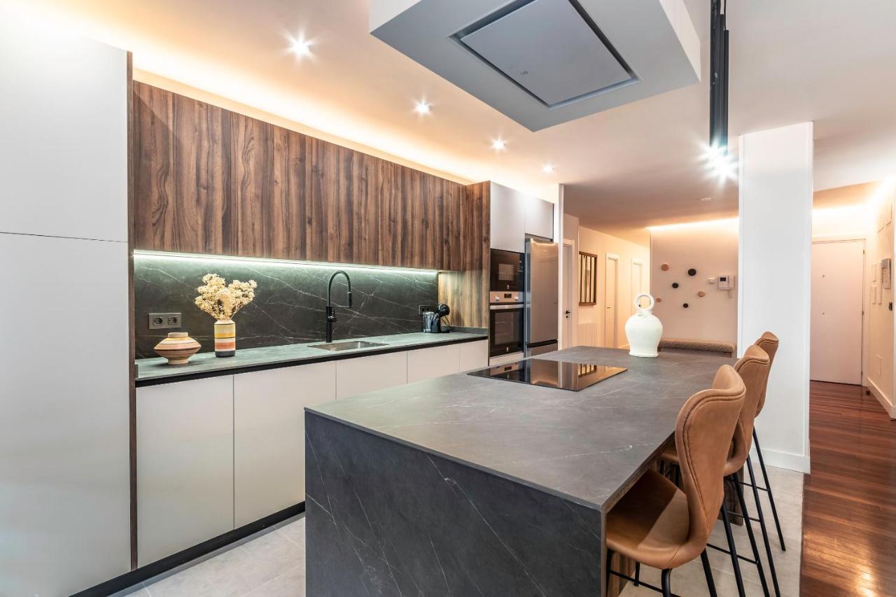New! Lovely 4-Bedroom Loft In Bilbao Esterno foto