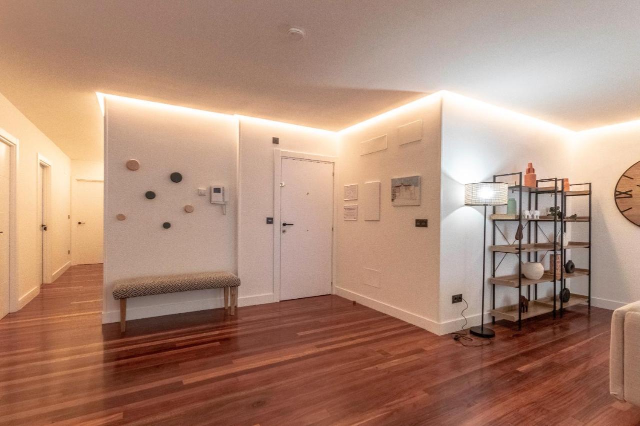 New! Lovely 4-Bedroom Loft In Bilbao Esterno foto