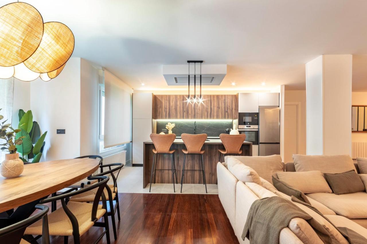 New! Lovely 4-Bedroom Loft In Bilbao Esterno foto